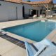 Terrasse en carrelage pornic piscine Au Jardin des Rêves