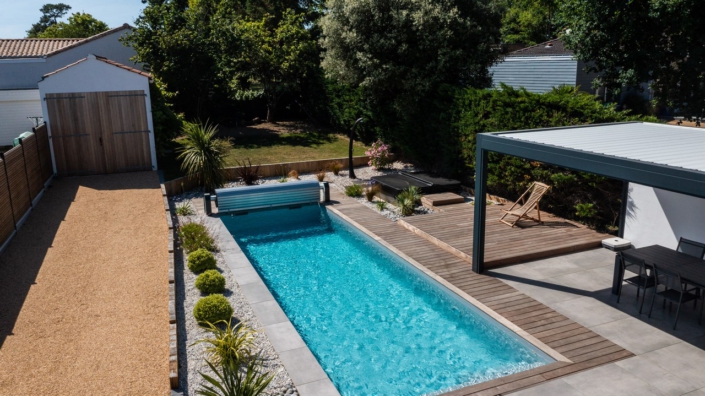 Terrasse autour piscine - Massifs - Au Jardin des rêves