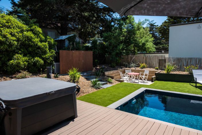 Pornic gazon synthétique piscine Au Jardin des Rêves