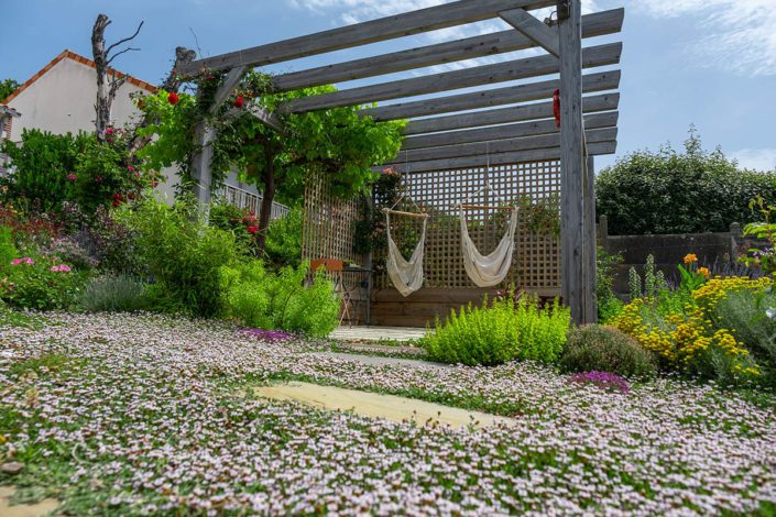 Pergola Jardin luxuriant St Brévin - Vue sur mer, Au Jardin des Rêves