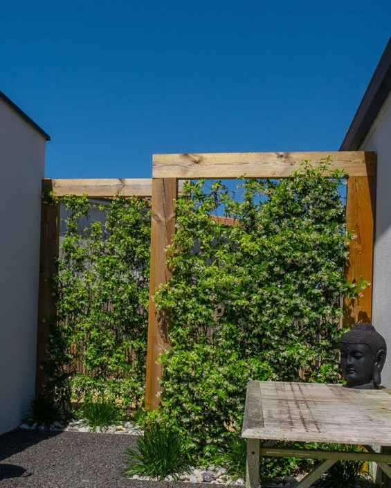 Séparation voisin brise-vue ganivelle châtaignier Pornic au jardin des Rêves