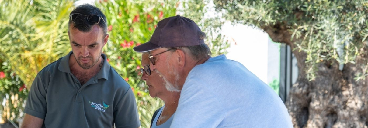chargé d'affaire au jardin des reves leclerc pornic