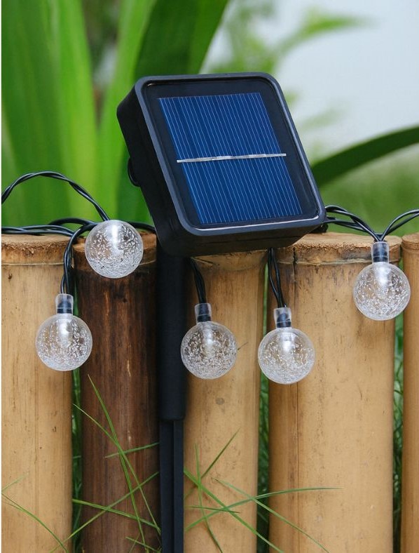 Guirlande solaire extérieure avec capteur photovoltaïque – éclairage décoratif et écologique pour jardin ou terrasse